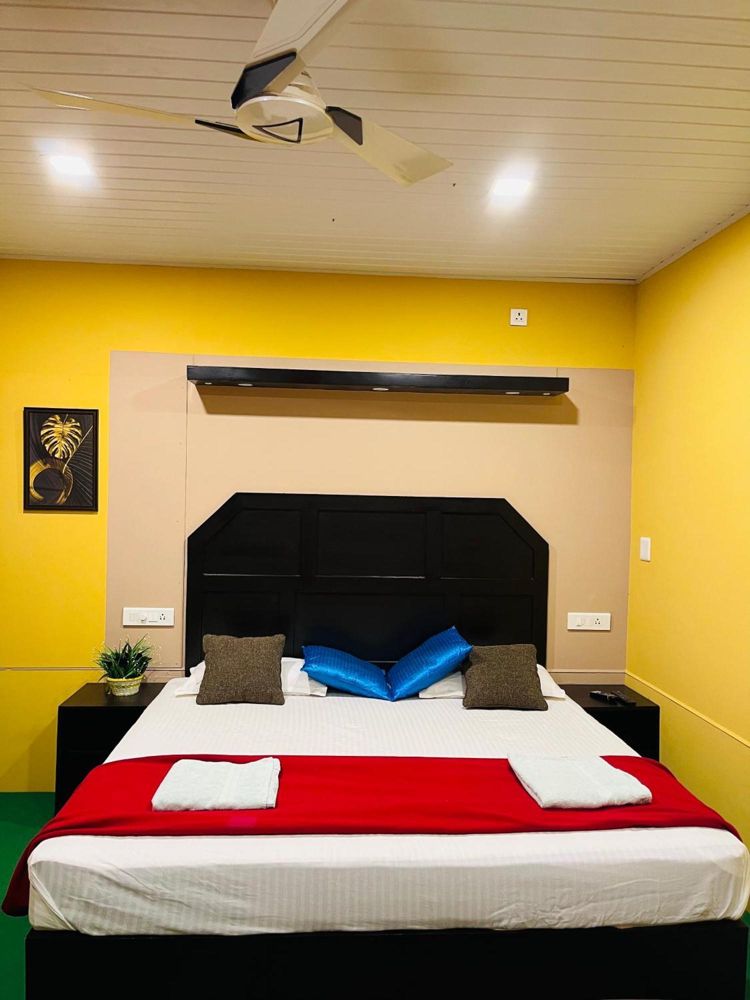 Fab Valley Homestay Munnar Bagian luar foto